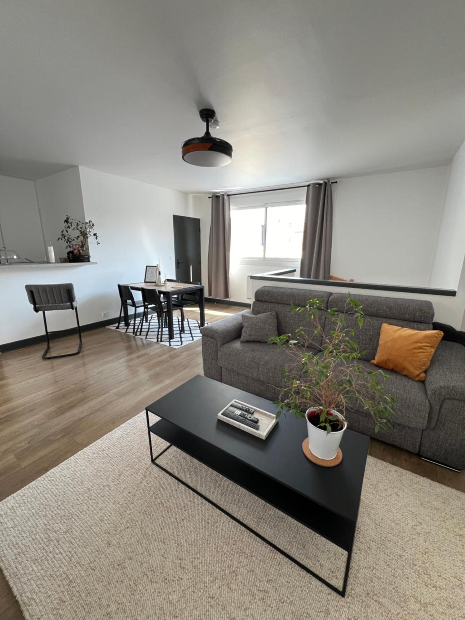 Hyper Centre A 80M Du Vieux Marche, T2 Calme Vue Sur Les Toits Rue Du Minage Apartamento La Rochelle  Exterior foto