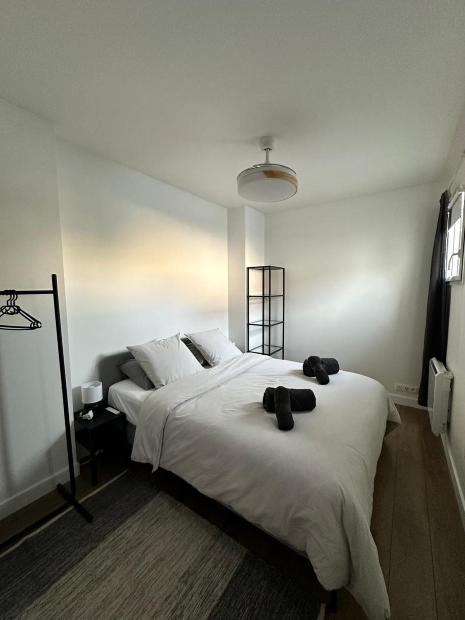 Hyper Centre A 80M Du Vieux Marche, T2 Calme Vue Sur Les Toits Rue Du Minage Apartamento La Rochelle  Exterior foto